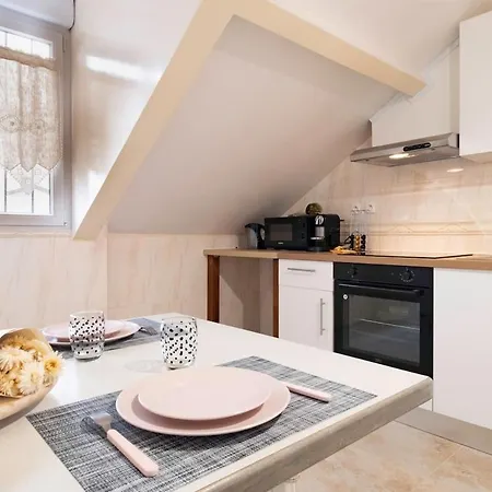 Le - Calme, Terrasse, Proche Paris Apartment *